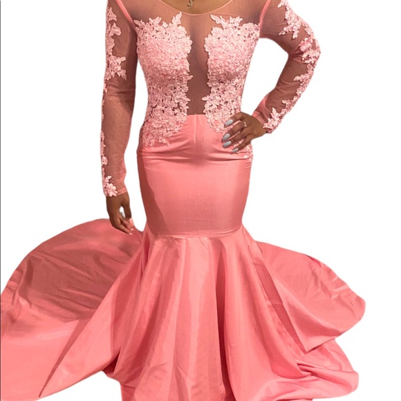 Beautiful Brand New Soft Pink Prom Dress - Picture 1 of 4
